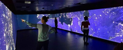 WorldViz 3D projection immersive simulation room in action at Yale University.