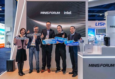 (left to right): Emily Yeh, Director of Brand & Marketing, MINISFORUM; Yuki Tanio, General Manager of Japan, MINISFORUM; Alan Bao, Intel China CCG CTE Business Director; Jiang Xue, Product Director for Mini Workstation & NAS, MINISFORUM; Michael Jin, Senior Product Director, MINISFORUM. (left to right): Emily Yeh, Director of Brand & Marketing, MINISFORUM; Yuki Tanio, General Manager of Japan, MINISFORUM; Alan Bao, Intel China CCG CTE Business Director; Jiang Xue, Product Director for Mini Workstation & NAS, MINISFORUM; Michael Jin, Senior Product Director, MINISFORUM.